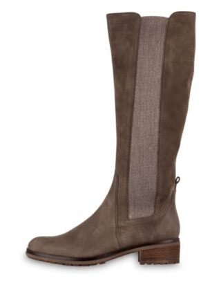 Gabor Stiefel, Grau