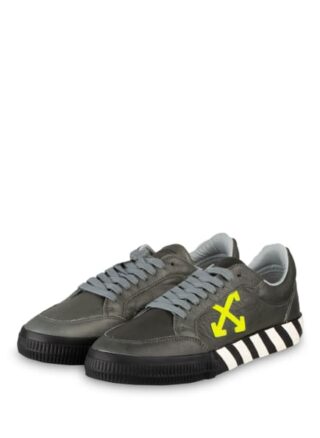 Off-White Sneaker, Grau