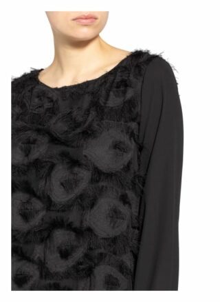Anna's Kleid, Schwarz