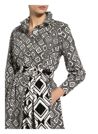 Anna's Kleid, Schwarz