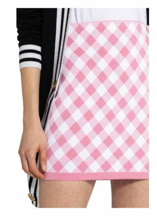Balmain Rock, Pink