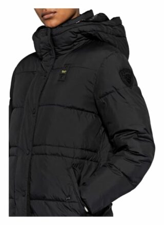 Blauer Steppmantel, Schwarz