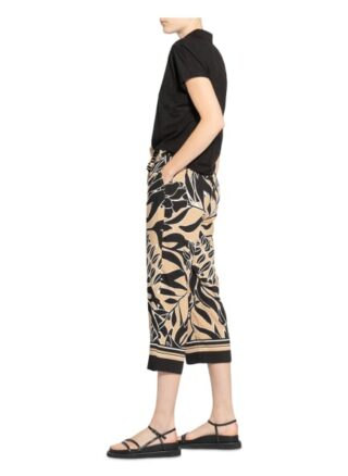 Comma Culotte, Schwarz