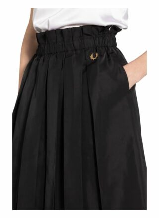 Fred Perry Plisseerock, Schwarz
