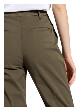 Hugo Chino Hecia, Beige