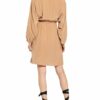 Hugo Kleid Kesaka, Beige
