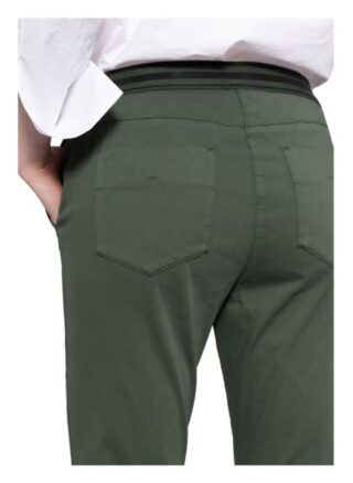 Luisa Cerano Hose, Grün