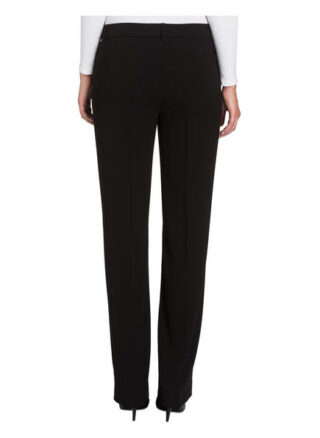 Luisa Cerano Hose, Schwarz