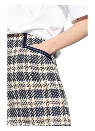 Sandro Rock, Blau