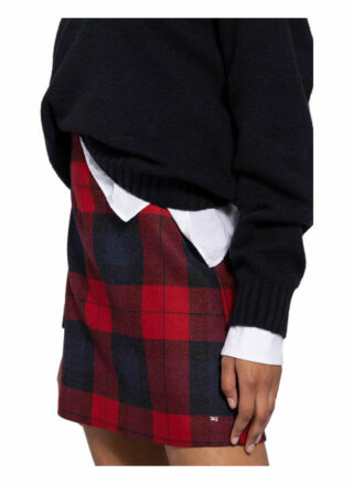 Tommy Hilfiger Rock, Rot