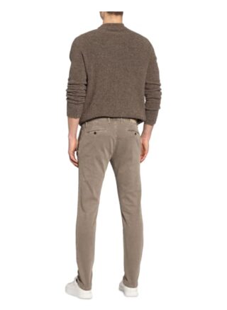 Alberto Rob Chino Herren, Braun
