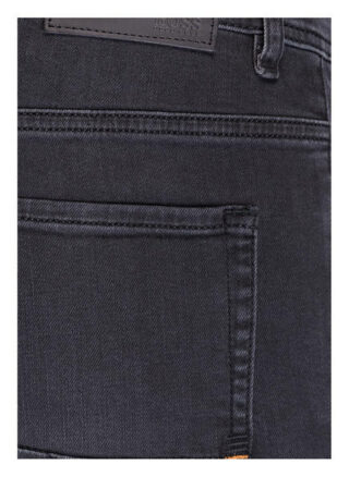 Boss Jeans Taber Tapered Fit schwarz