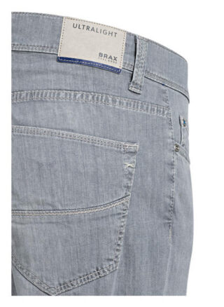 BRAX Cadiz Straight Leg Jeans Herren, Grau