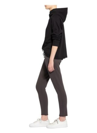 Juvia Hoodie schwarz