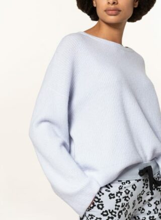 Juvia Pullover blau