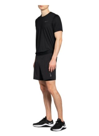 Nike 2-In-1 Shorts Yoga schwarz