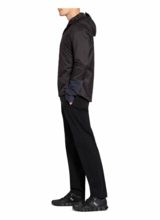 On Outdoor-Jacke Insulator schwarz