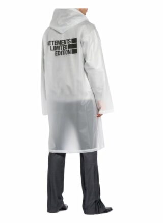 Vetements Regenmantel weiss