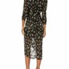 ASTR the label Maven Langärmliges Midikleid mit V-Ausschnitt, Beige