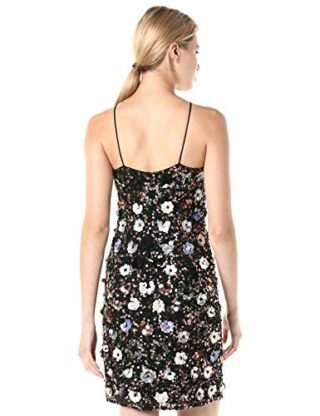 Adrianna Papell Abendkleid, Etuikleid mit Blütenblattperlen, Schwarz