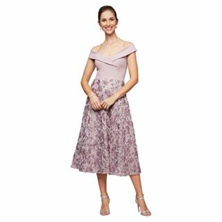 Alex Evenings Teelanges Kleid mit Blumendetails, Pink