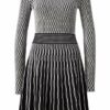 BOSS C Illoran Slim-Fit Strickkleid mit langen Ärmel, Schwarz