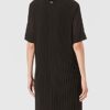CINQUE CISILVA Ausgestelltes Kleid aus Crépe Chiffon, Schwarz