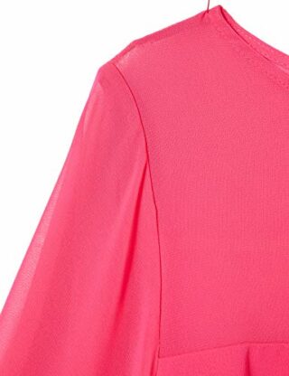 Gina Bacconi Nilani Etuikleid aus Mooskrepp und Chiffon, Pink