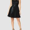 Swing Cocktail Kleid mit floraler Spitze, Schwarz