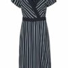 s.Oliver BLACK LABEL 150.10.004.20.200.2014509 A-Linien-Kleid, Blau