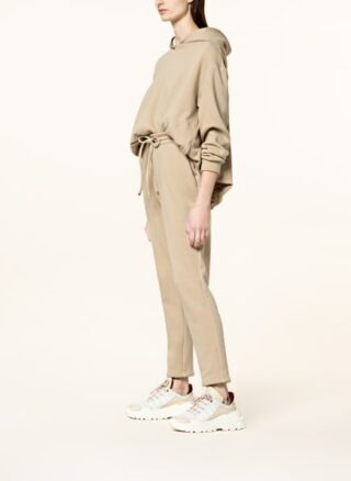 LOUIS and MIA Sweatpants Damen, Beige