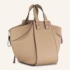 Loewe Hammock Small Schultertasche Damen, Beige